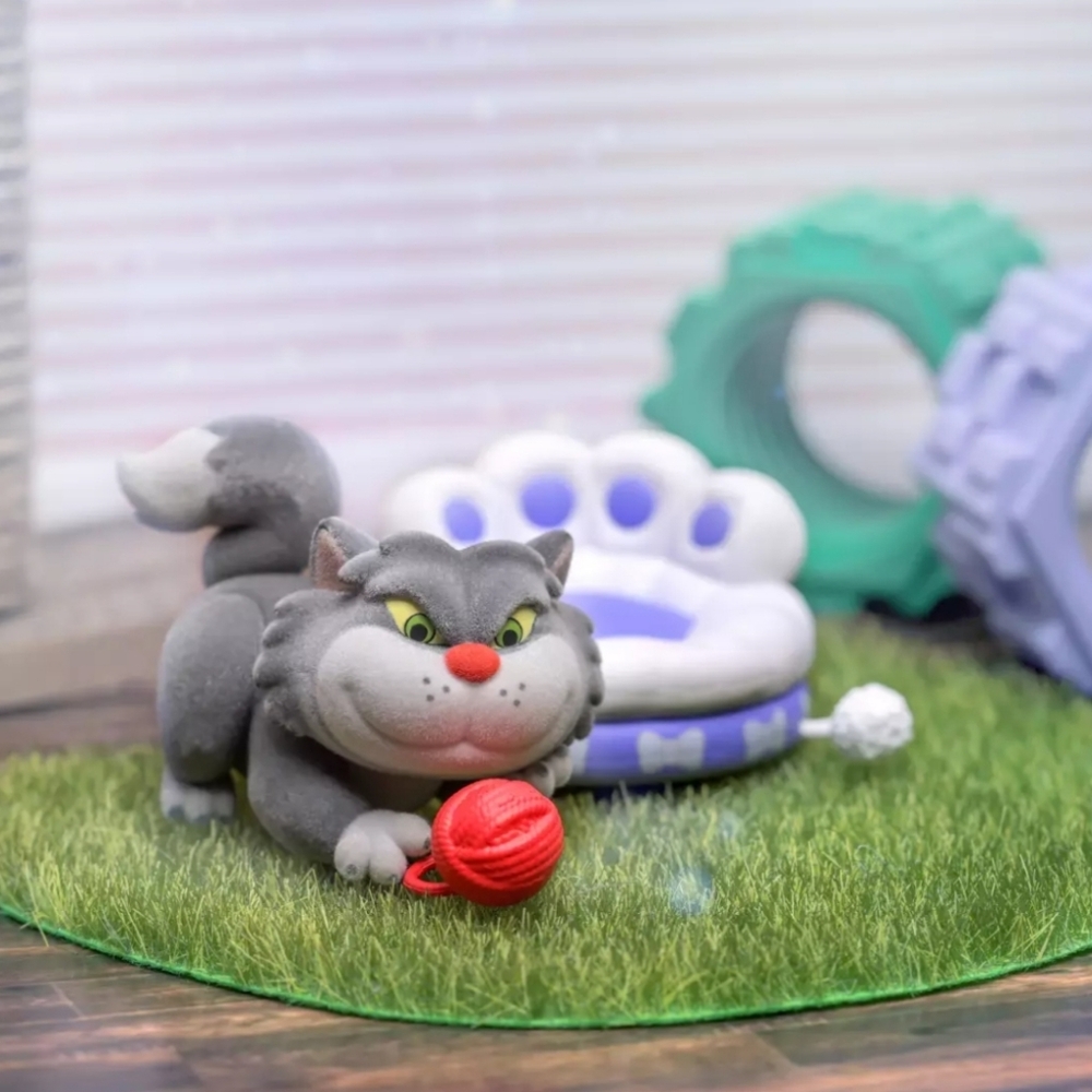 Disney Cats And Dogs Cosb! Collection Mystery Figure Blind Box Lucifer Cat